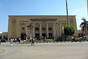  Station Luxor