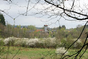 Uitzicht op oude steengroeve 